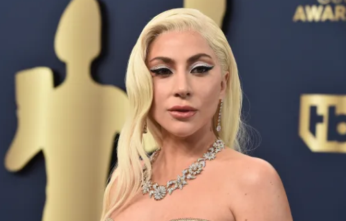 alt_Lady_Gaga_discuss_how_DBT_helps_her_In_Elle’s_Article_By _Oprah_Winfrey